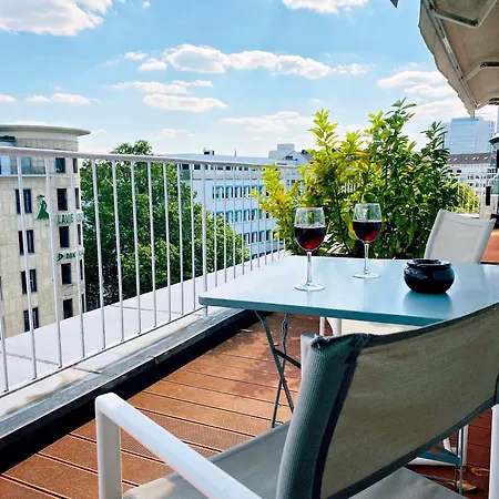 Victoria And Koe Apartmanhotel