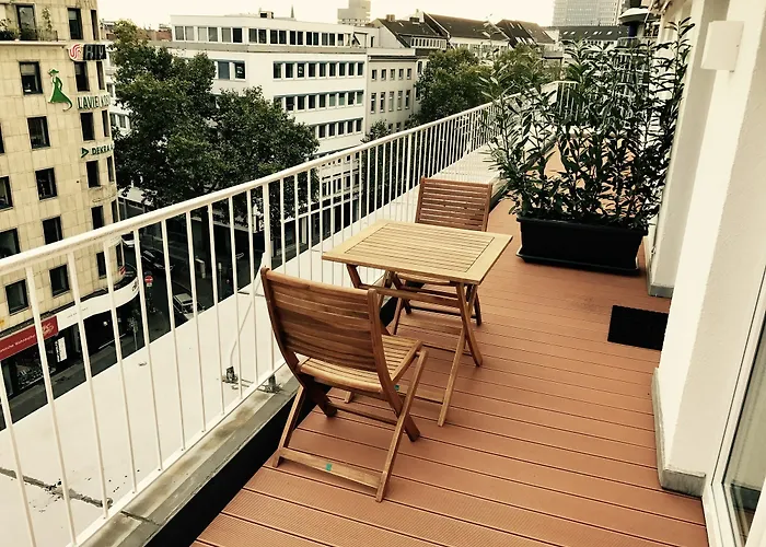 Hotel apartamentowy Victoria And Koe