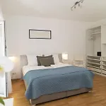 Lägenhetshotell Victoria City&kö 4*