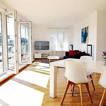 Victoria City And Koe Apartments Апарт-отель