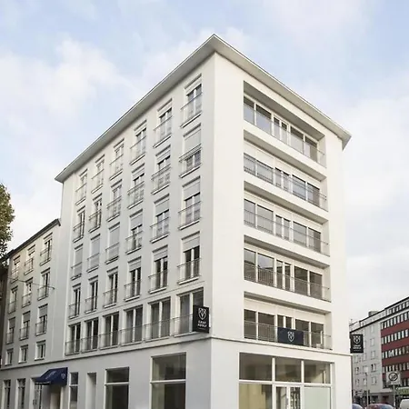 Victoria City And Koe Apartments 4*